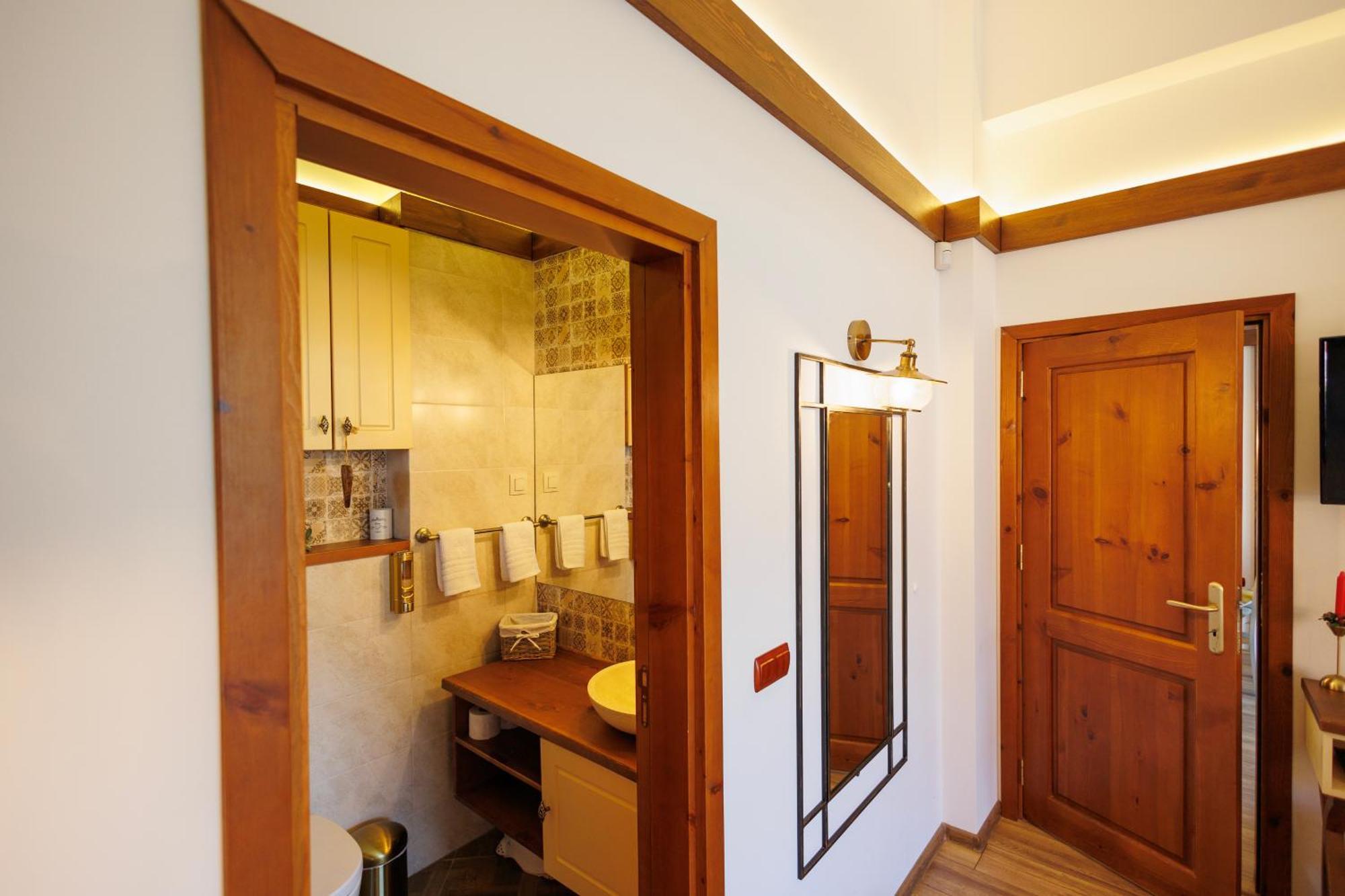 Mountain Villa Jordan- With Jacuzzi Razlog Exterior photo